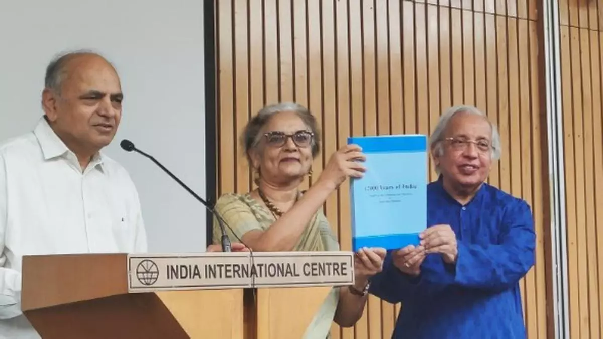 Eminent scholars launch report on 12,000 years of Indian history