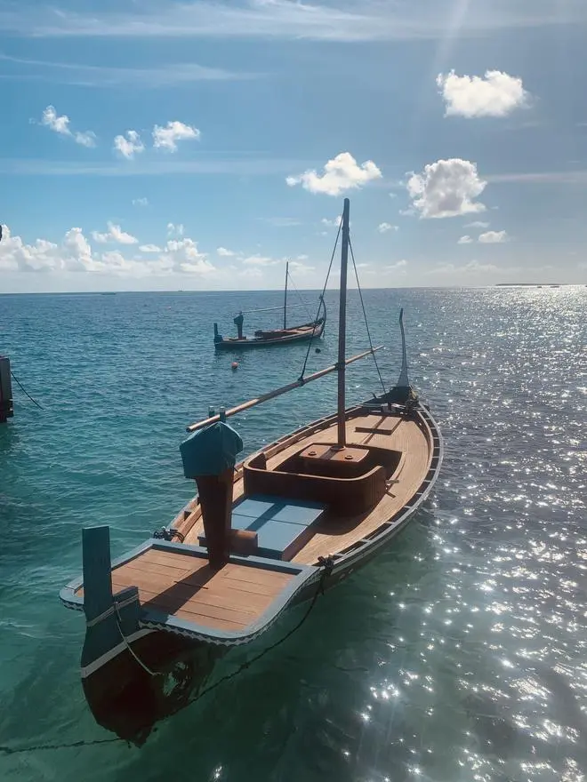 The traditional Maldivian boat called dhoni, once made solely of wood, was used only by the fisherfolk. These day, fiberglass is also used to make them and the boats are used for multiple purposes, including for passenger and cargo transport. The traditional Maldivian boat called dhoni, once made solely of wood, was used only by the fisherfolk. These day, fiberglass is also used to make them and the boats are used for multiple purposes, including for passenger and cargo transport.