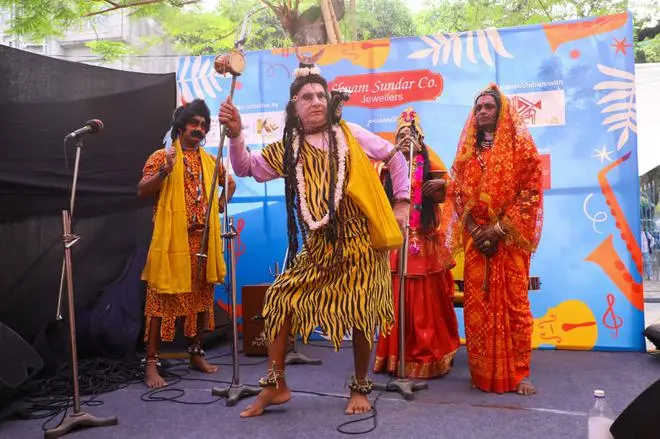 Dhaneshwar Das Bairagya performs as a bahurupi at Kolkata Street Music Festival 2022. Dhaneshwar Das Bairagya performs as a bahurupi at Kolkata Street Music Festival 2022.