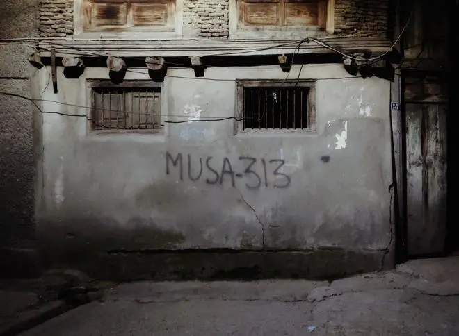 Graffiti glorifying Kashmiri rebel leader Zakir Musa. Graffiti glorifying Kashmiri rebel leader Zakir Musa.