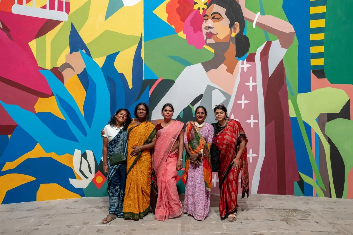 Diaspore, 2024, mural painting by Aravani Art Project. Diaspore, 2024, mural painting by Aravani Art Project.