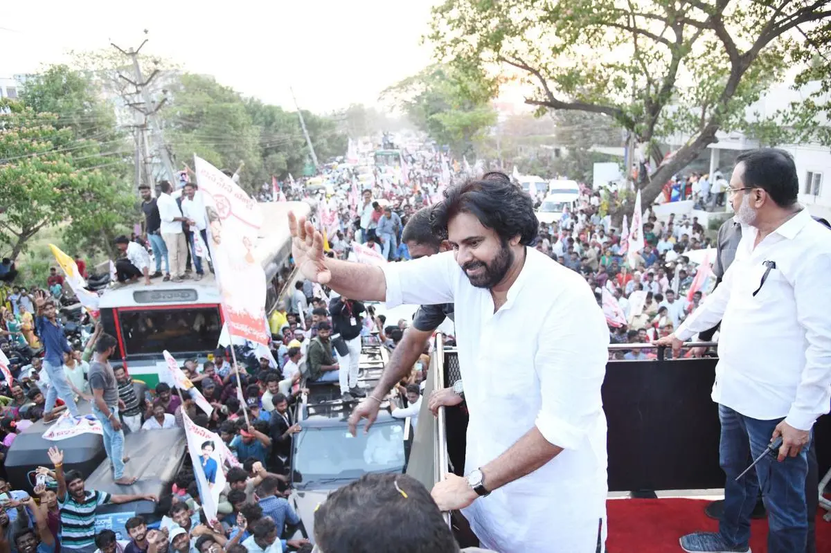JanaSena Party president Pawan Kalyan during an election rally. On the issue of Vizag Steel, Kalyan did not have much to offer in terms of a concrete plan and tried to blame the collective of workers and trade unions opposing the privatisation drive.