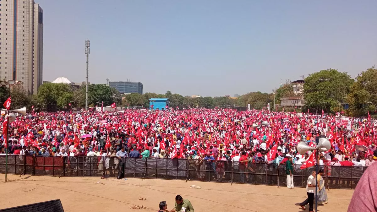 Workers, peasants rise again in protest to demand government benefits