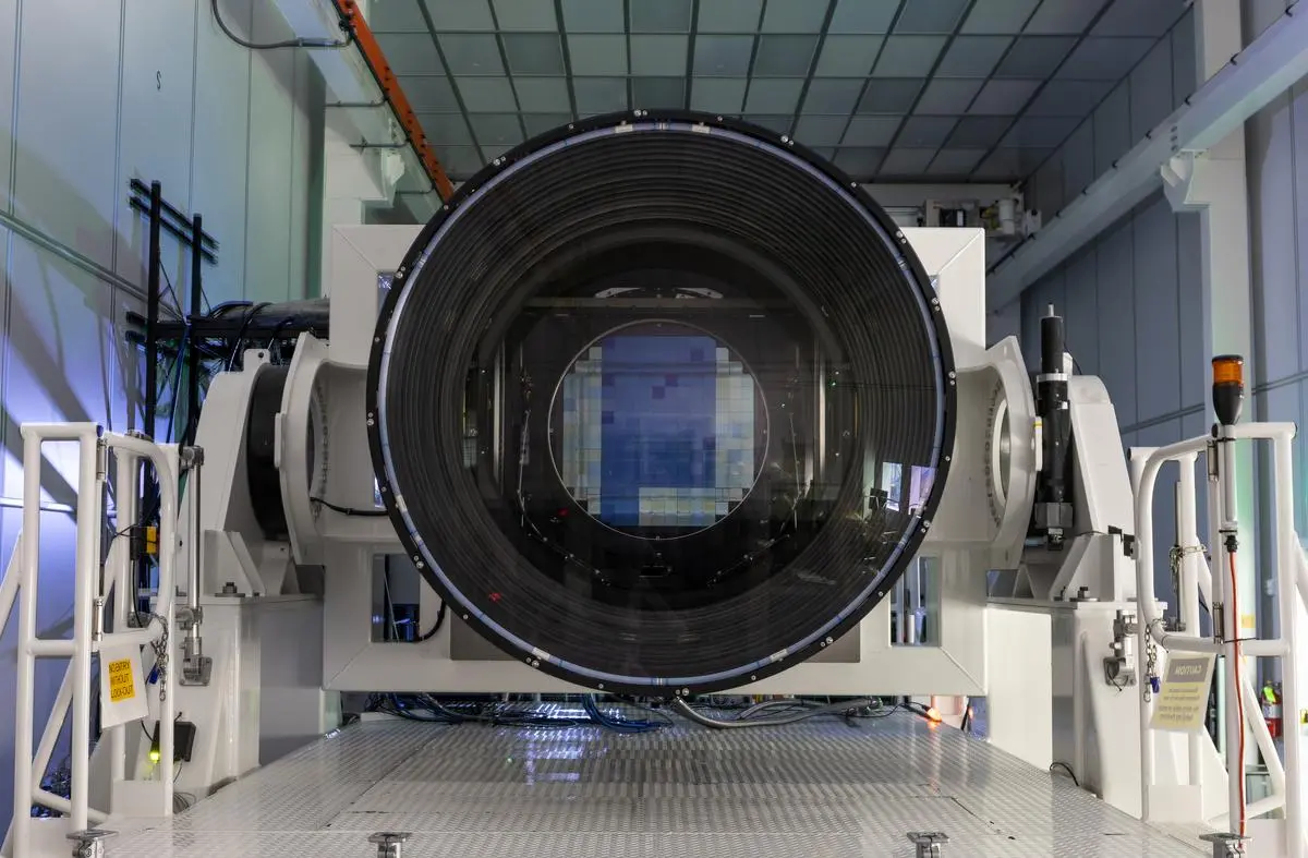A front view of the completed LSST camera showing the 3,200 megapixel focal plane within. A front view of the completed LSST camera showing the 3,200 megapixel focal plane within.