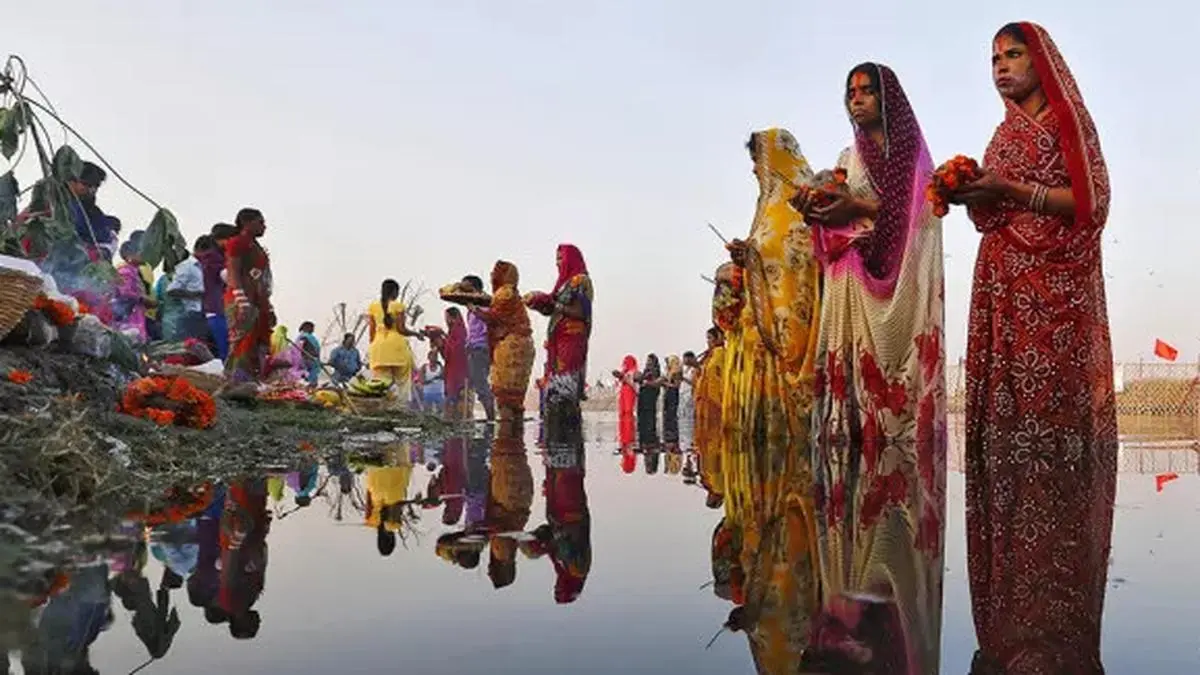বিশ্বাস, উপবাস ও রাজনীতি: সন্দেহের যুগে বিহারের ছট পূজা