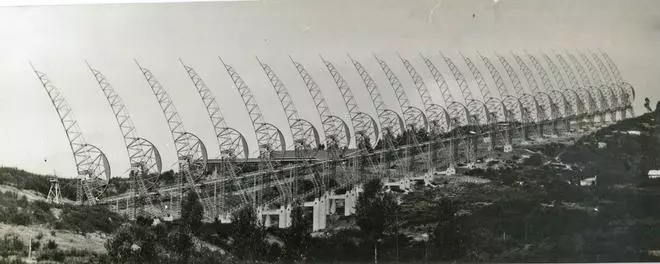 An overall view of the Ooty Radio Telescope.  