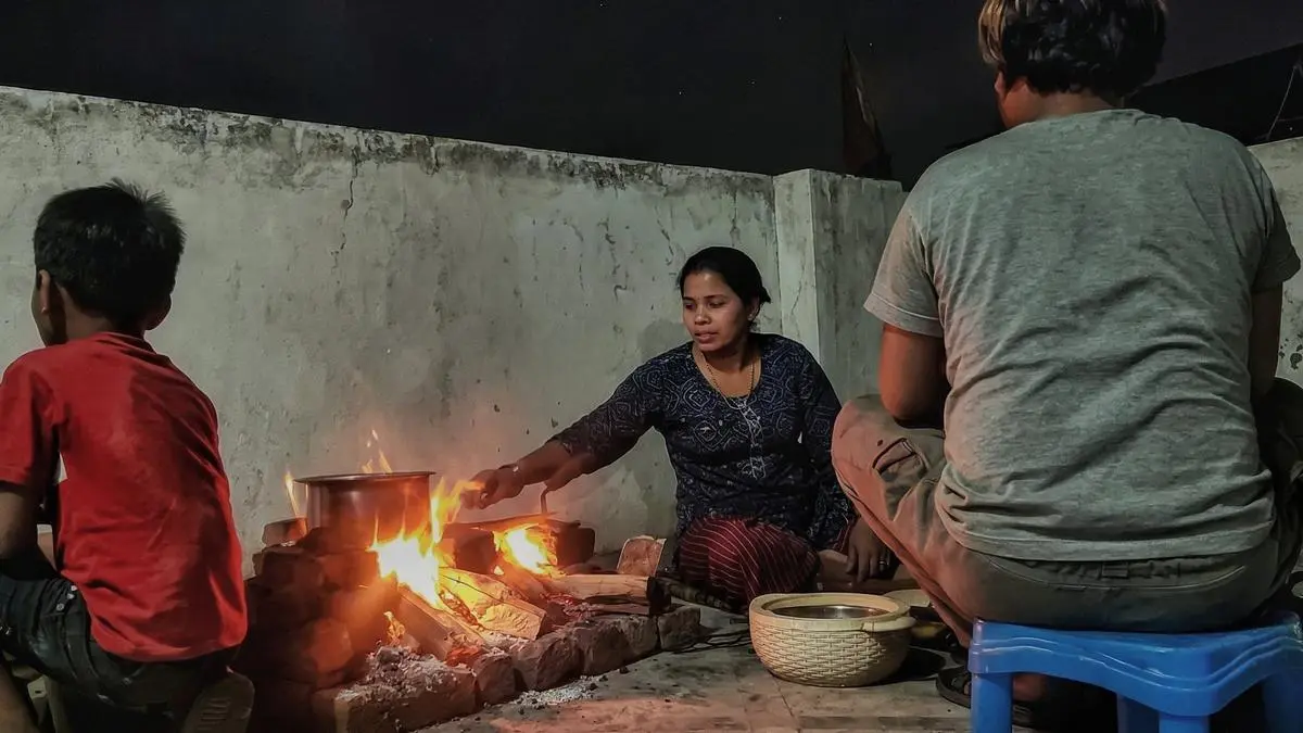 ‘We cook only once at night’