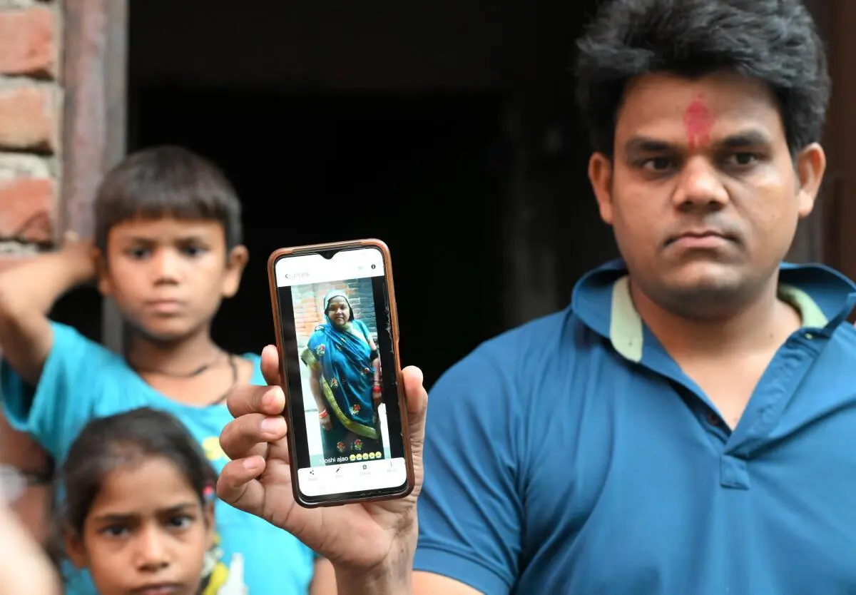 The son of one of the victims of the stampede. Despite the tragedy, the faith of Baba’s followers remains unchanged.