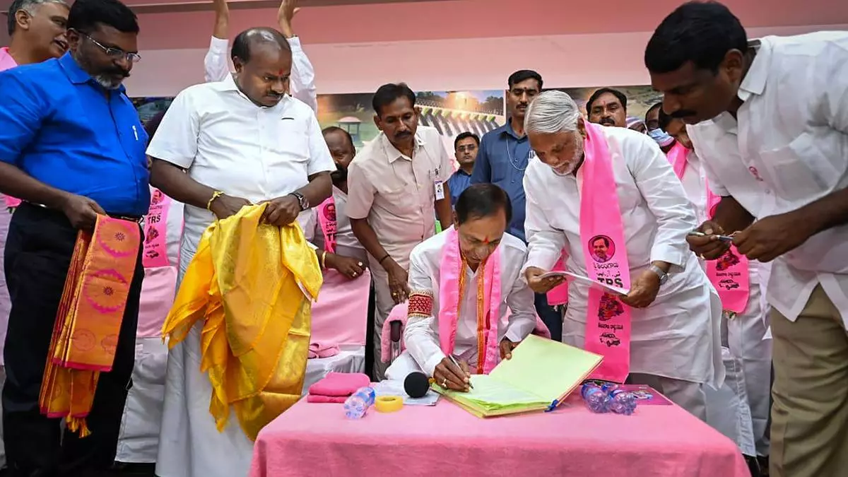 With Bharat Rashtra Samithi, KCR sets his sights on national ambitions