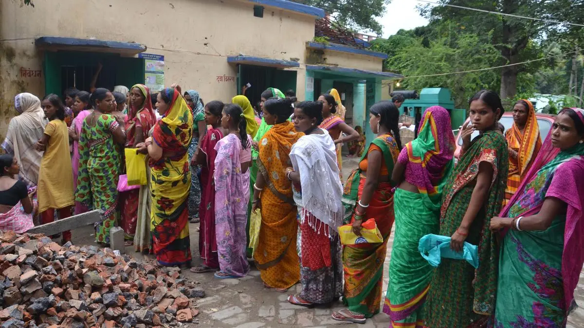 Privatization Poses Challenges to Universal Healthcare Access in India