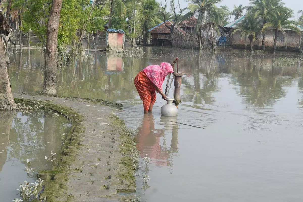 Climate change makes life a struggle in Bangladesh - Frontline
