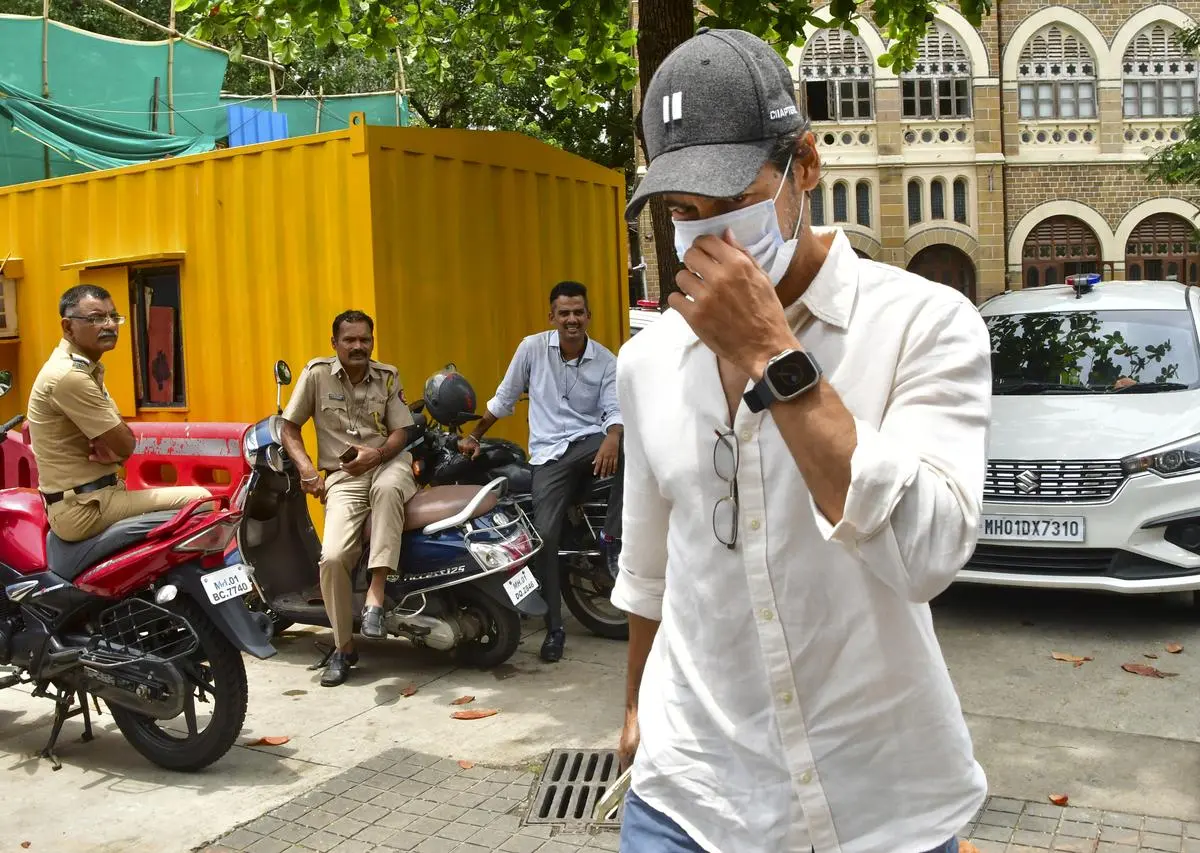 The actor Dino Morea arrives at the Economic Offences Wing office in Mumbai on May 28, 2025, in connection with the Mithi river desilting scam case. The actor Dino Morea arrives at the Economic Offences Wing office in Mumbai on May 28, 2025, in connection with the Mithi river desilting scam case.