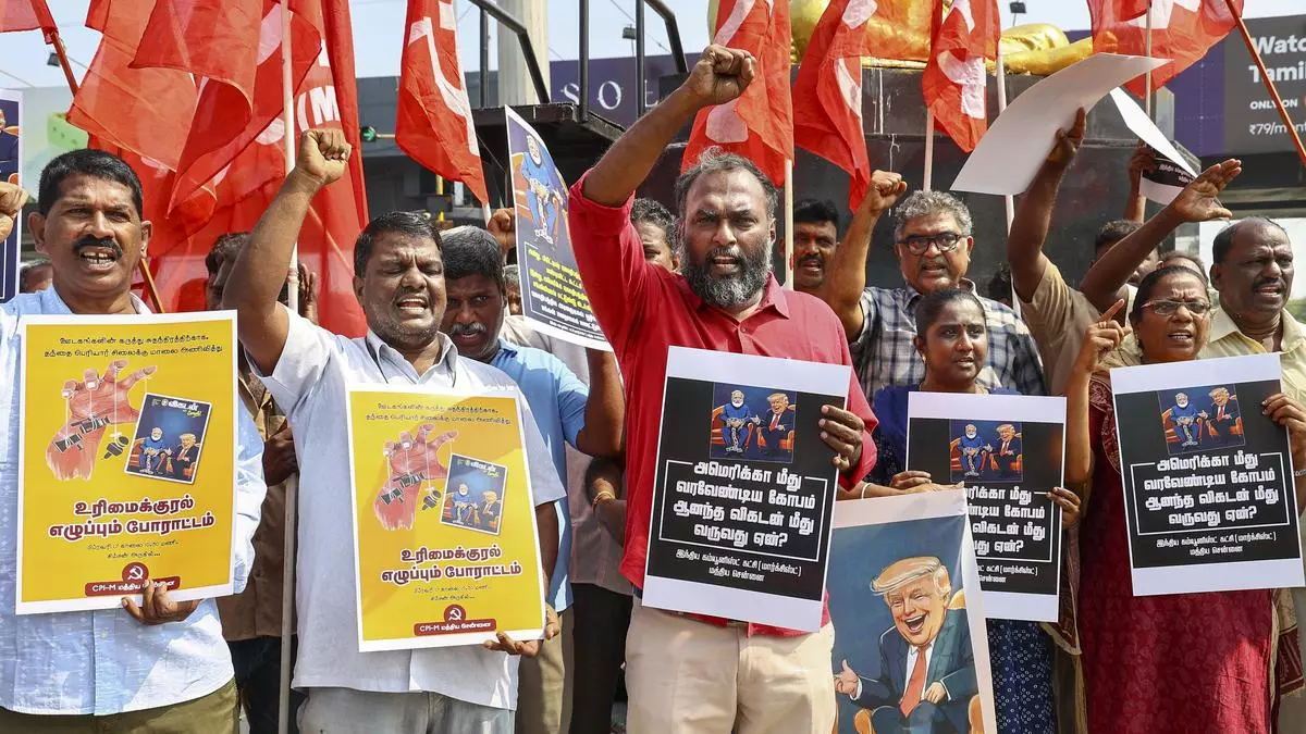 Vikatan Blocked & Silenced? Editors Guild Slams MeitY’s Crackdown on Press Freedom