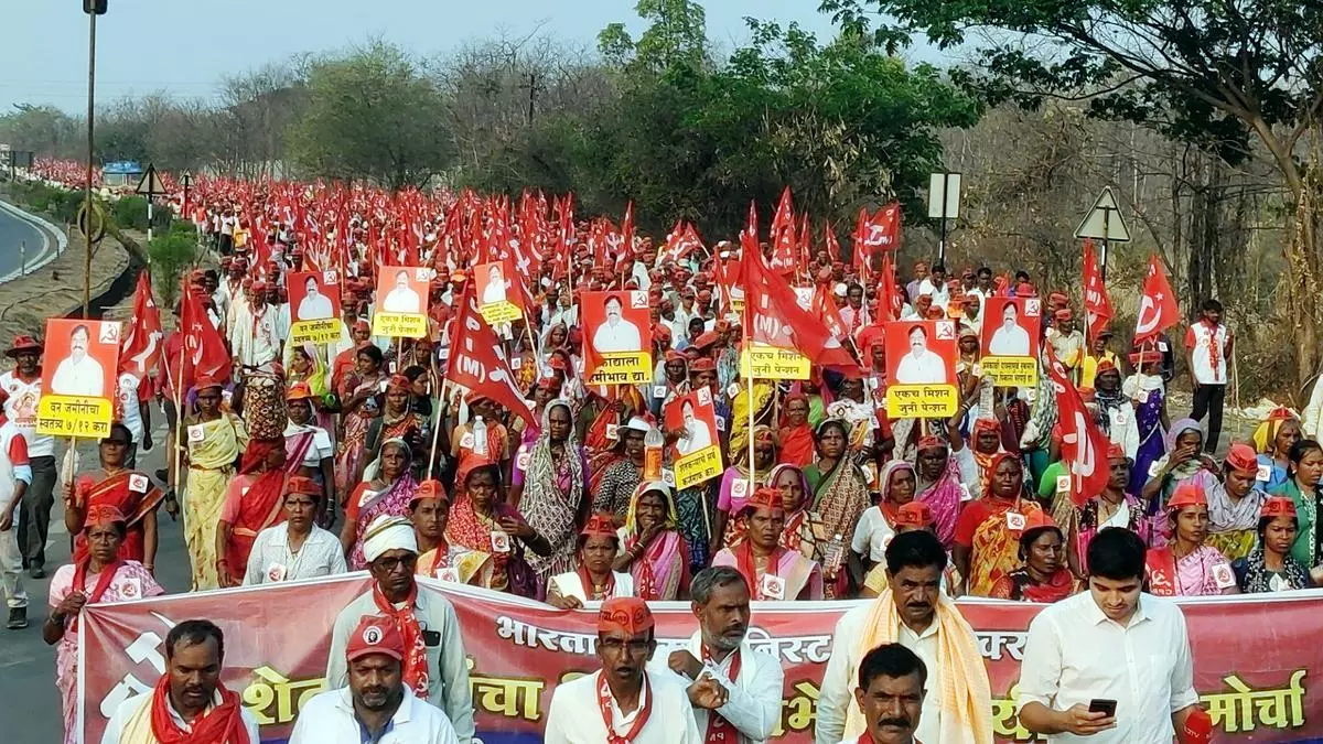 AIKS-led farmers’ march completes five days of protest, nears Mumbai