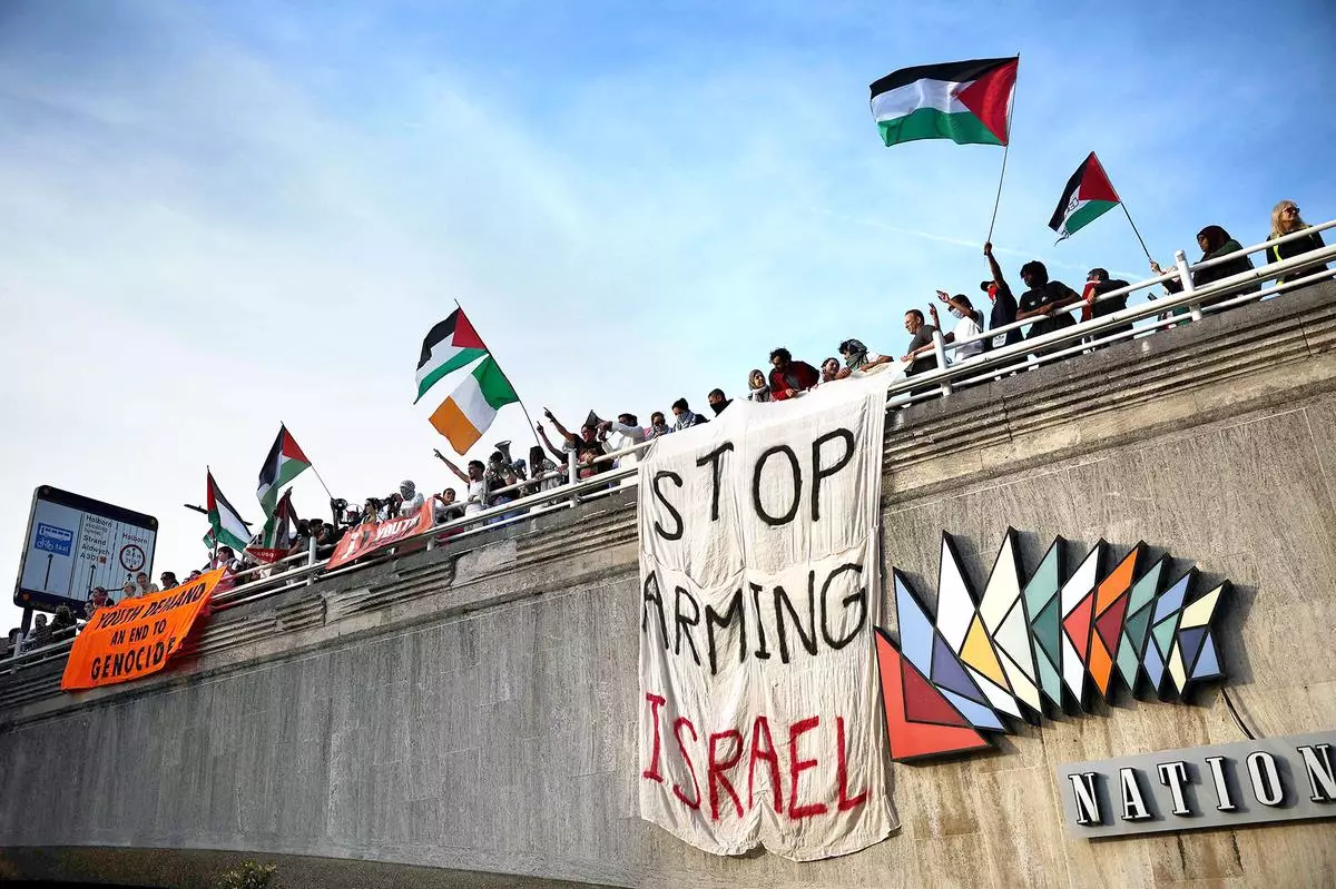 An year since the October 7 attack, the US has spent at least $17.9 billion on military aid to Israel. Here, a demonstration in London on May 11, 2024.