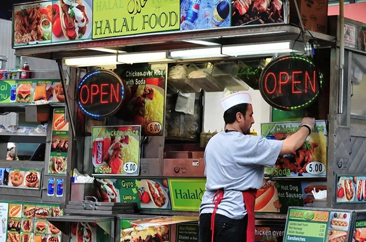 At a shop in Bengaluru. Critics believe the idea of halal is more about faith than about law, trade, and business. At a shop in Bengaluru. Critics believe the idea of halal is more about faith than about law, trade, and business.