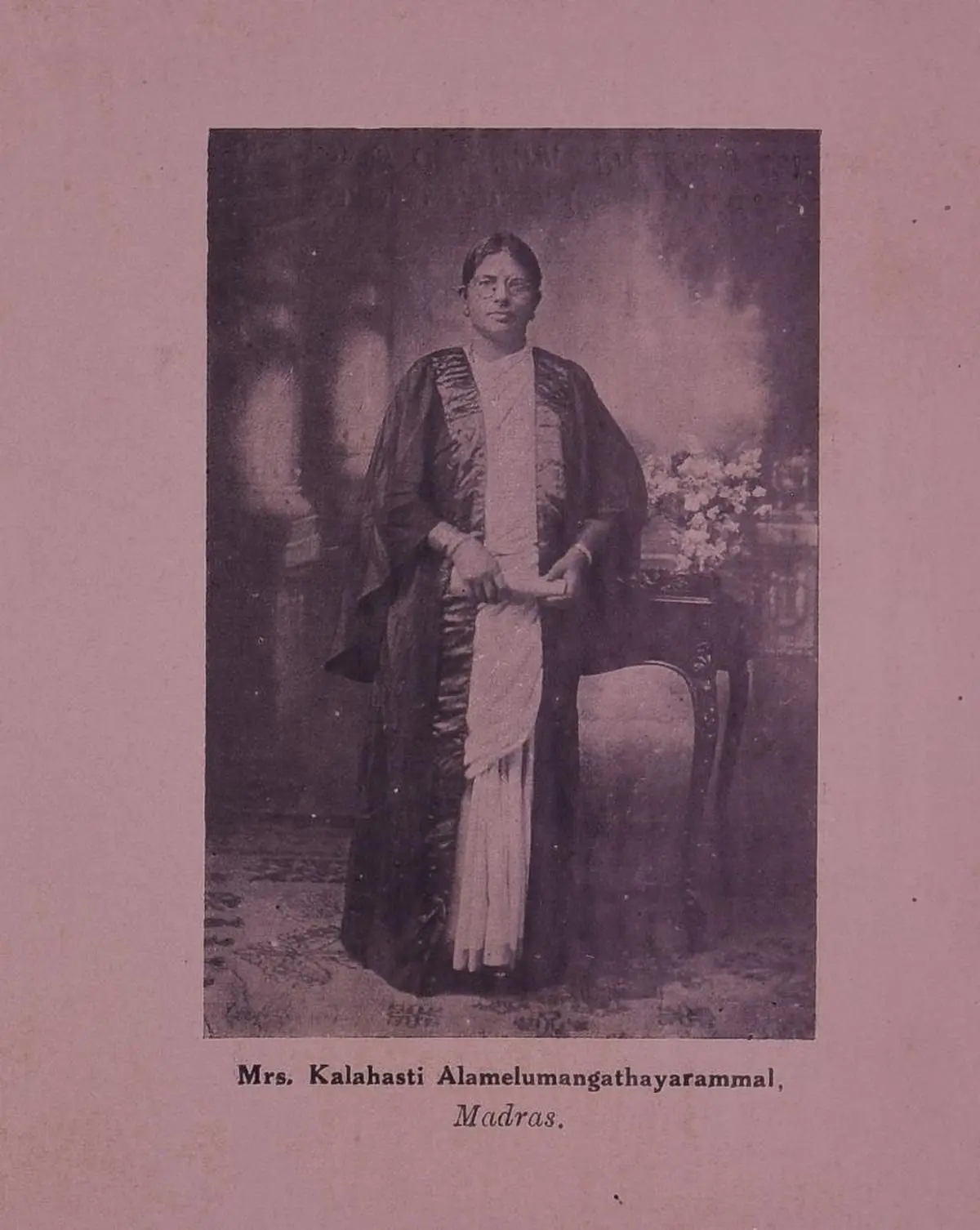 थलामल मंगई आलमे थलामल मंगई आलमे