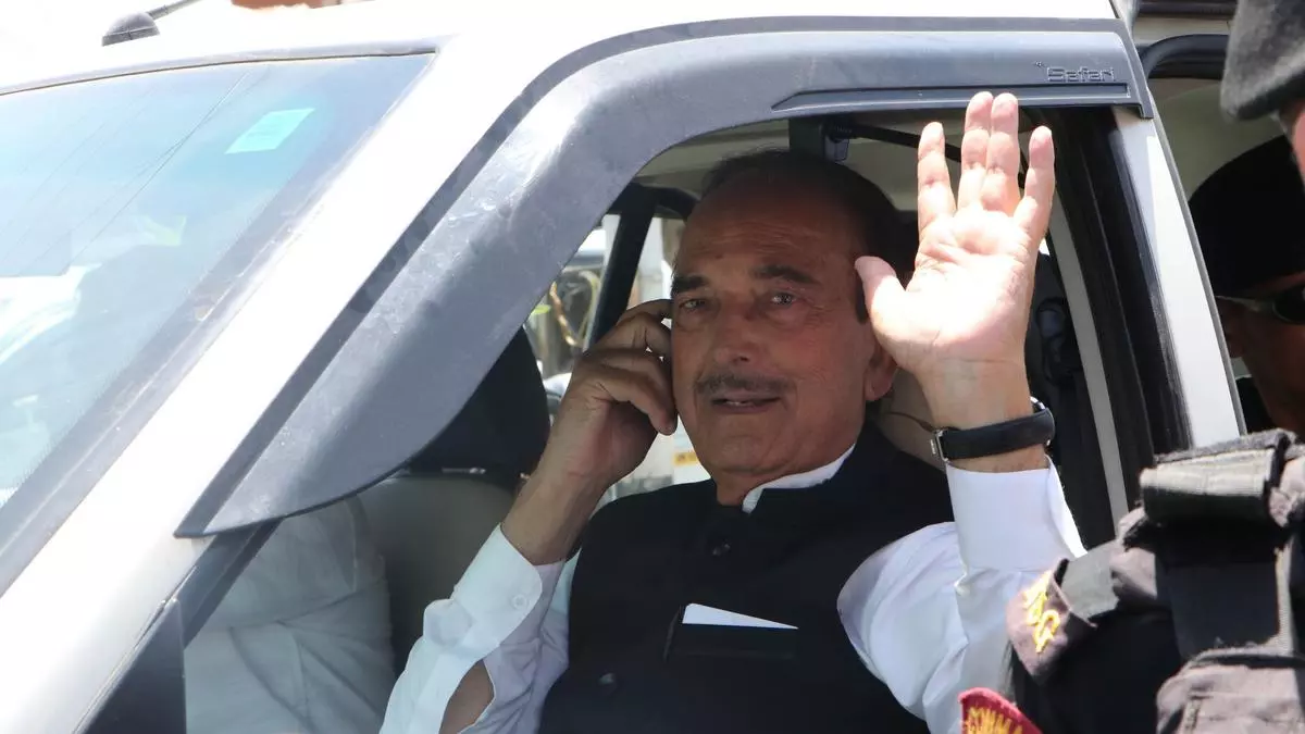 Jammu & Kashmir | Congress Veteran Ghulam Nabi Azad Brought Down by Alleged BJP Links