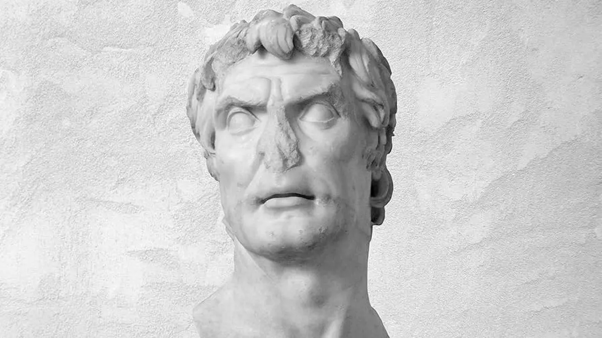 যখন শক্তি মরতে অস্বীকার করে: প্রাচীন রোম থেকে আধুনিক ভারত পর্যন্ত যখন শক্তি মরতে অস্বীকার করে: প্রাচীন রোম থেকে আধুনিক ভারত পর্যন্ত