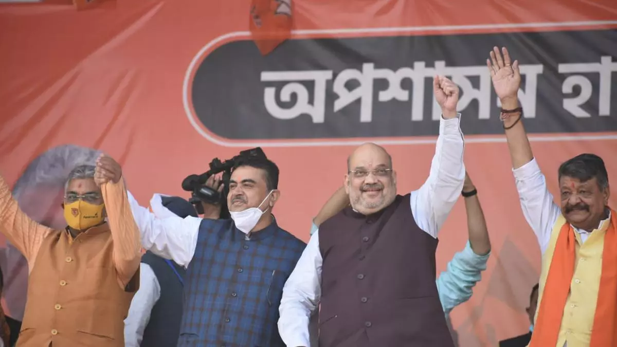 Suvendu Adhikari, former Trinamool heavy weight and Cabinet Minister, joins the BJP in the presence of Amit Shah along with several lawmakers and grassroots leaders