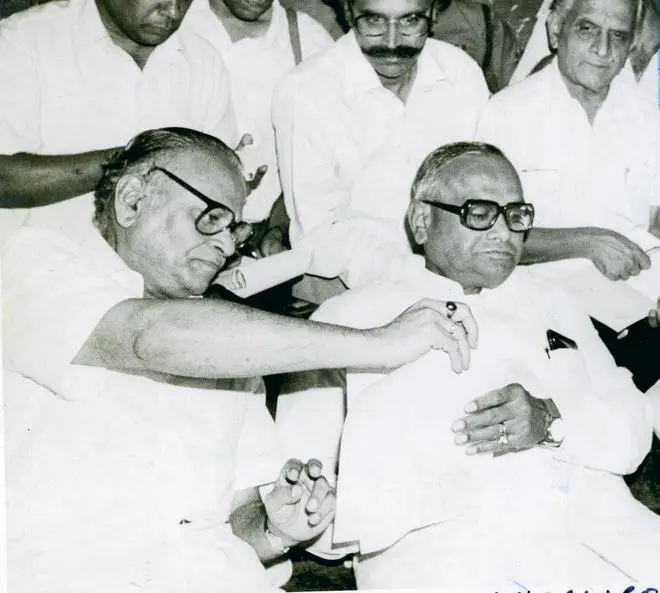 S.R. Bommai (left) with the Governor P. Venkatasubbiah. S.R. Bommai (left) with the Governor P. Venkatasubbiah.