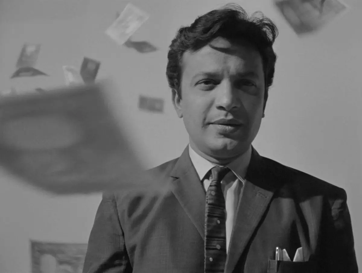 From train tracks to psychological traps, Satyajit Ray’s Nayak is a haunting meditation on moral failure, cinematic realism, and post-Independence disillusionment.