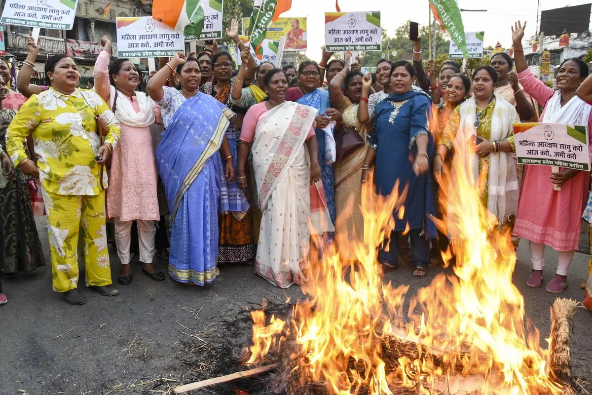 Jharkhand Pradesh Mahila Congress members protest over the Delimitation Bill, in Ranchi, on April 21, 2026.