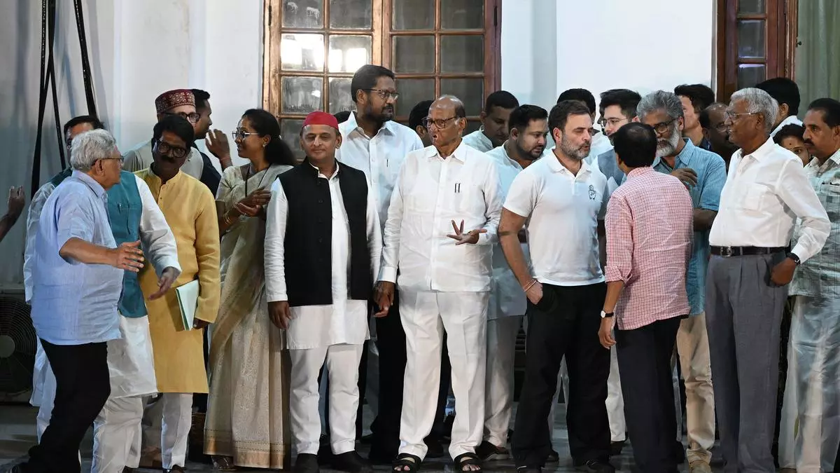 INDIA Alliance Struggles: Congress Leadership Crisis Weakens Opposition in Parliament