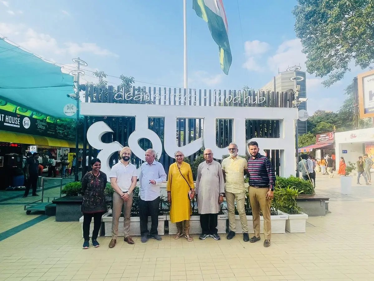 The Chappan Dukane (56 shops) area in Indore is a charming city meeting point, where 6ft × 6ft stalls sell delicious vegetarian snacks and tandoori chai in a no squelch, no dust, no flies environment. The Chappan Dukane (56 shops) area in Indore is a charming city meeting point, where 6ft × 6ft stalls sell delicious vegetarian snacks and tandoori chai in a no squelch, no dust, no flies environment.