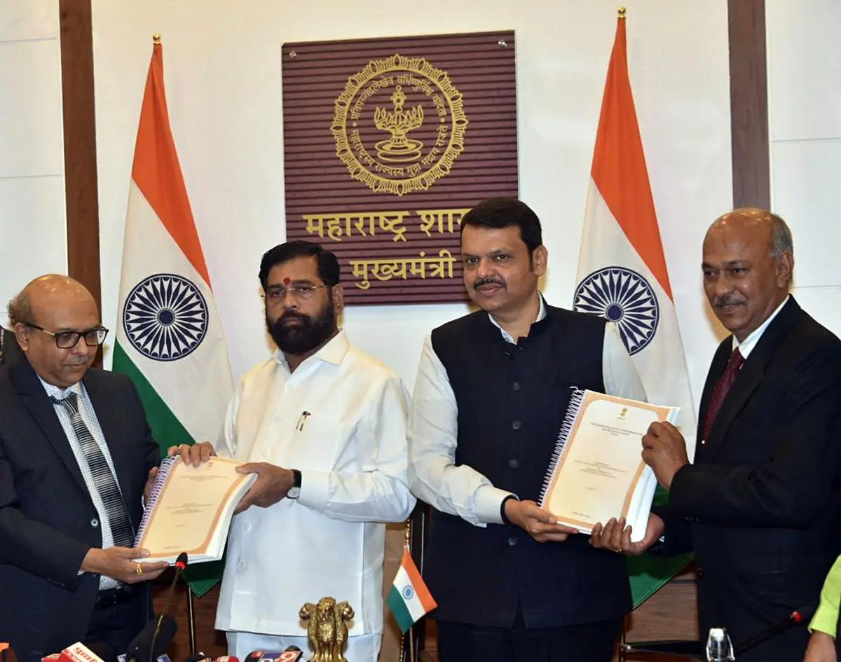 Chairman of the State Backward Classes Commission, retired Justice Sunil Shukre, hands over the survey report on the backwardness of the Maratha community to Maharashtra Chief Minister Eknath Shinde, in Mumbai, in February 2024. Deputy Chief Minister Devendra Fadnavis is also present. Chairman of the State Backward Classes Commission, retired Justice Sunil Shukre, hands over the survey report on the backwardness of the Maratha community to Maharashtra Chief Minister Eknath Shinde, in Mumbai, in February 2024. Deputy Chief Minister Devendra Fadnavis is also present.