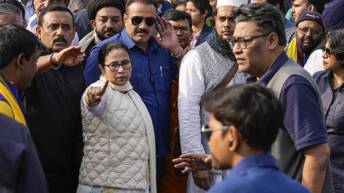 Mamata Banerjee's INDIA split may be aimed at securing Trinamool's future  in West Bengal - Frontline