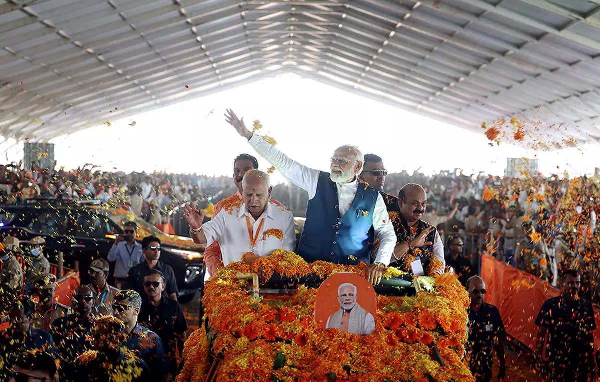 Replace Modi with Advani, says Mamata; she's a comic figure, retorts BJP