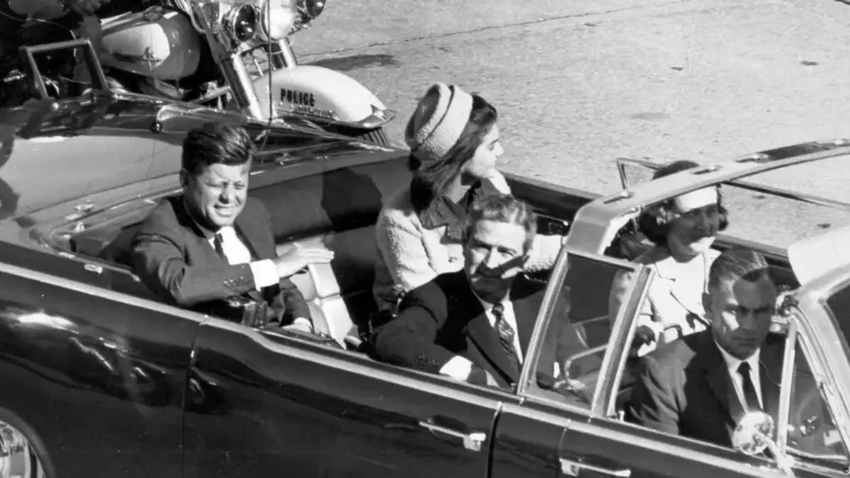 50 Years Of US Presidential Assassinations And Attempts - Frontline