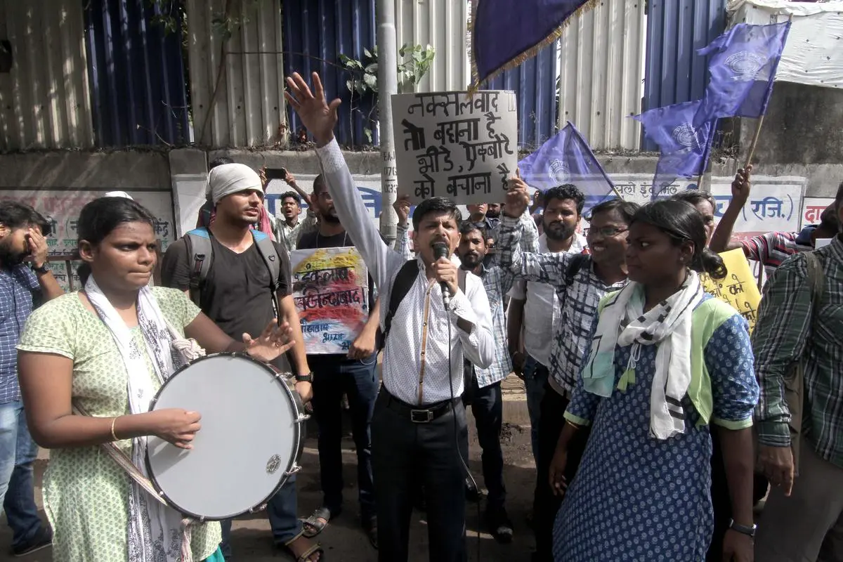 न्यू महाराष्ट्र कानून अभिव्यक्ति को अपराधी बनाता है, राज्य की शक्ति का विस्तार करता है