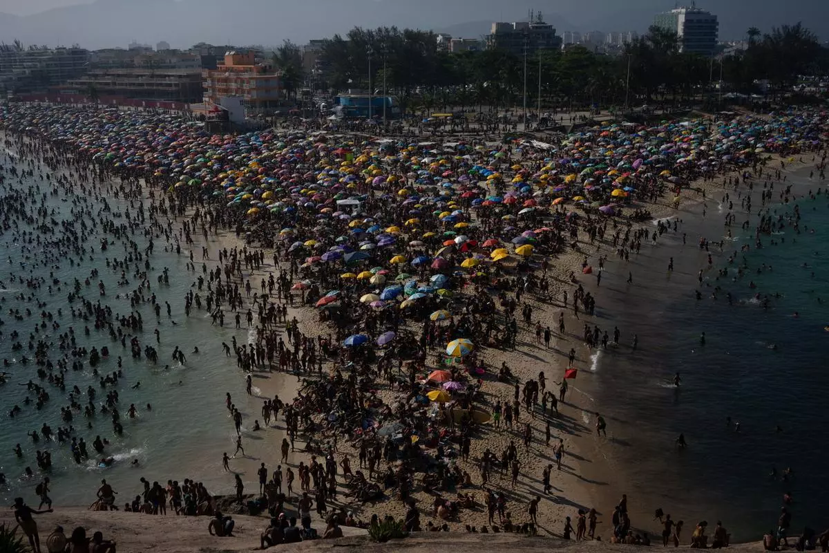 Macumba beach, in the west zone of Rio de Janeiro, Brazil, on September 24, during the heat wave.  
