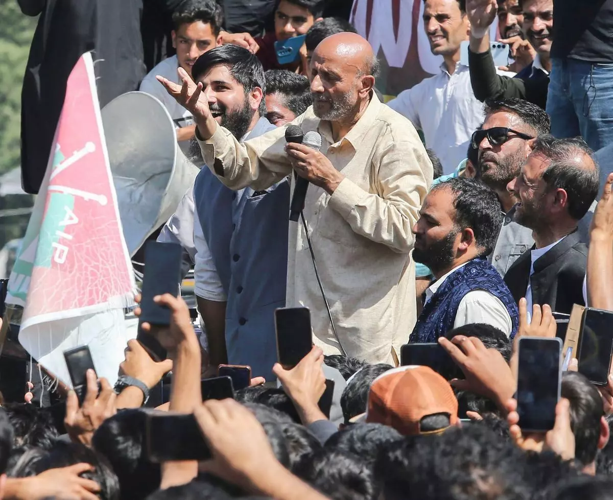 Awami Ittehad Party chief and Baramulla MP Engineer Rashid addresses an election campaign in support of his brother and party candidate from Langate constituency, Khurshid Ahmad Sheikh, for the Jammu and Kashmir Assembly election, in Langate on September 24.