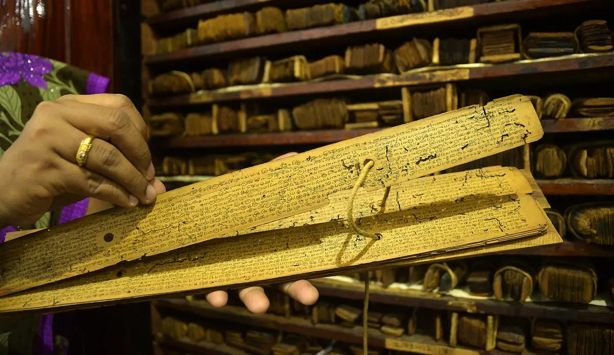 The importance of art museums has been recognised widely by the media and in government circles in India, yet the development of the sector continues to be slow. Here is a view of the manuscript section at Thanjavur Maharaja Serfoji’s Sarasvati Mahal Library and Research Centre, one of the biggest manuscripts library in Asia, in Thanjavur, Tamil Nadu.