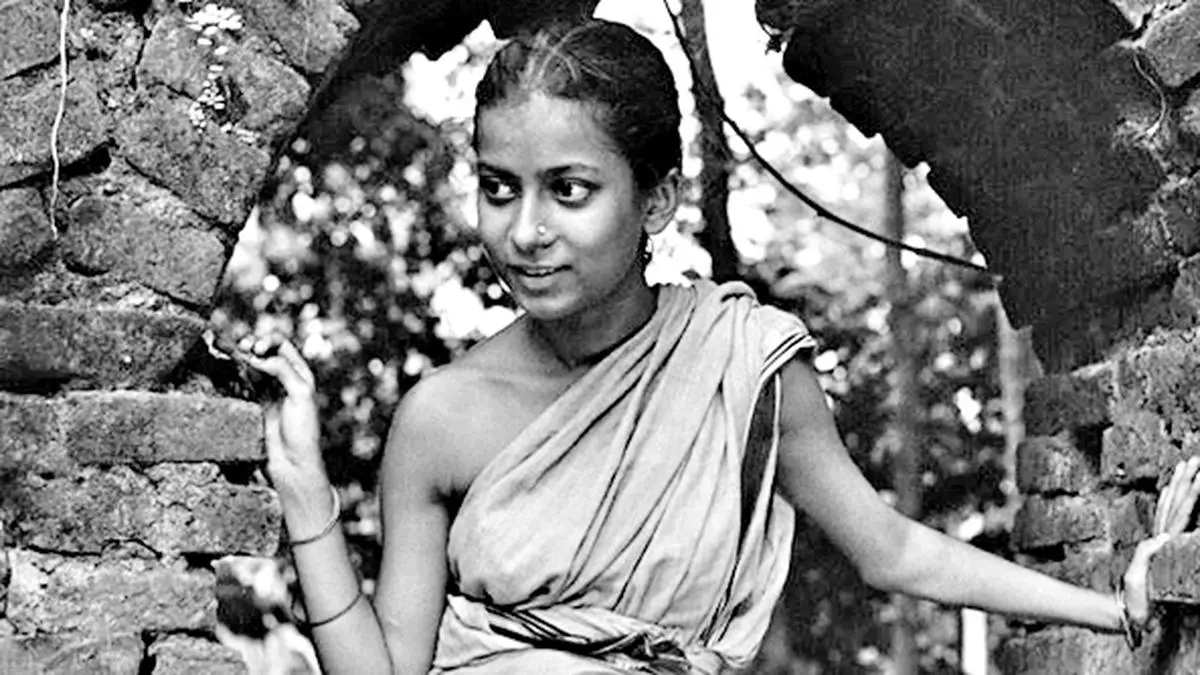 Uma Dasgupta, Iconic Child Actor of Satyajit Ray’s ‘Pather Panchali’, Dies at 83