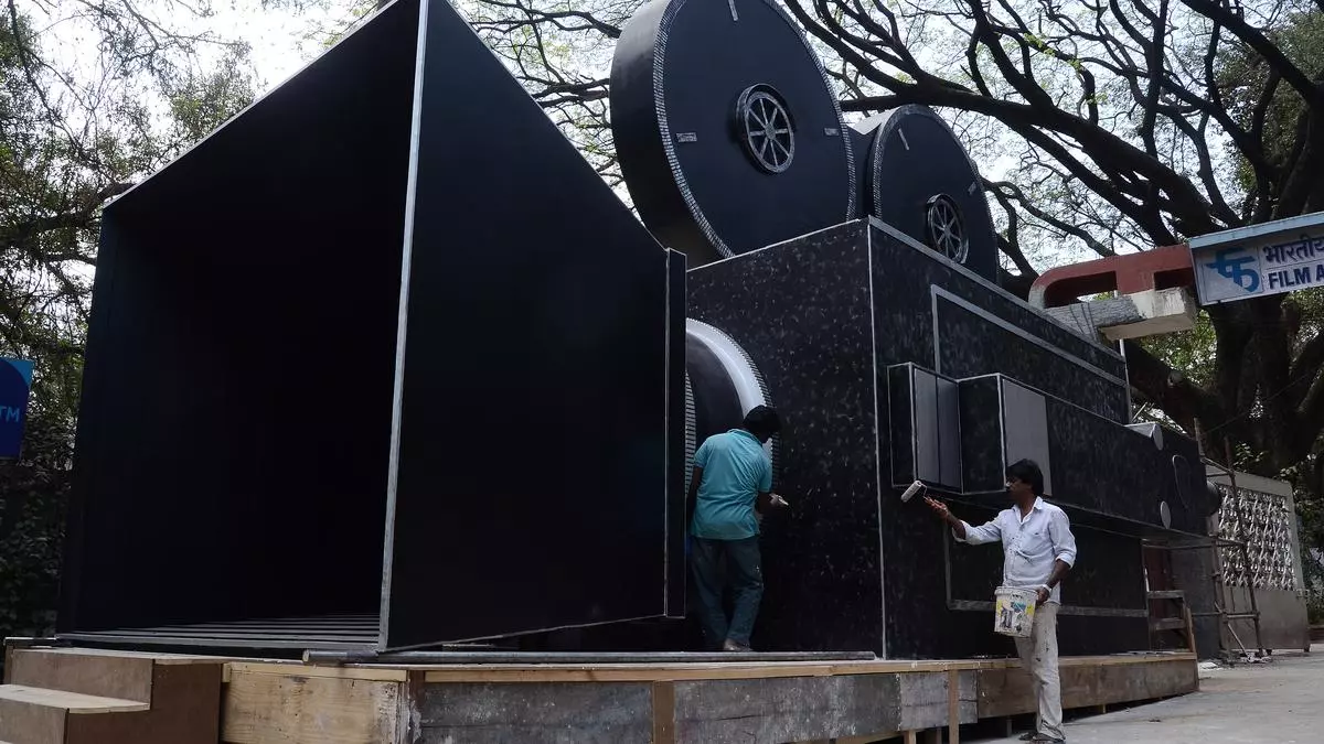 1960: FTII set up in Pune