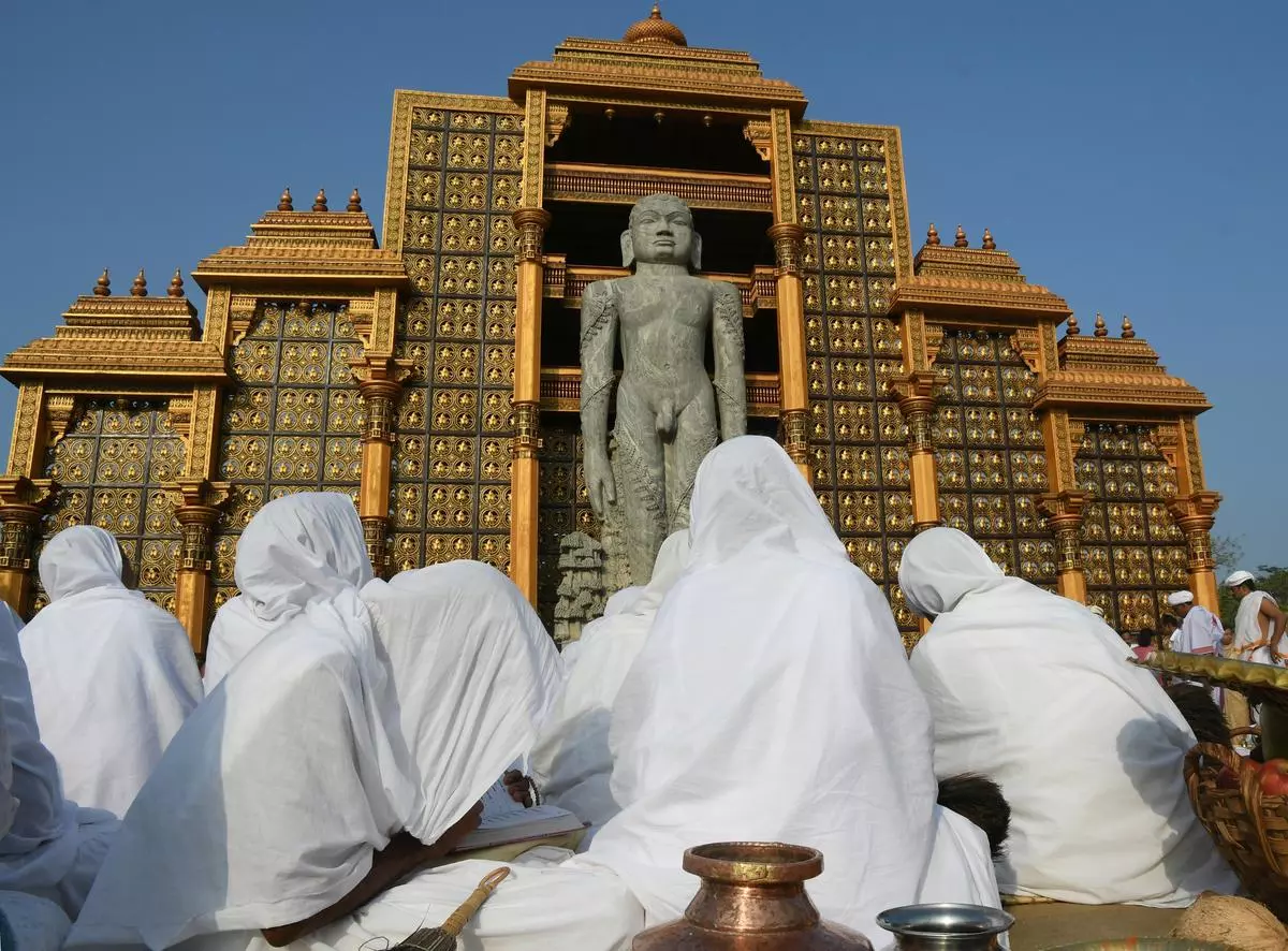 Jain monks participate in Thorana Mahothsava in Mangaluru, Karnataka, during the religious ritual of Maha Masthakabhishekha. Jainism (Anekantavada) sees pure consciousness manifesting in many forms, recognising that knowledge depends on space and time. File Photo.