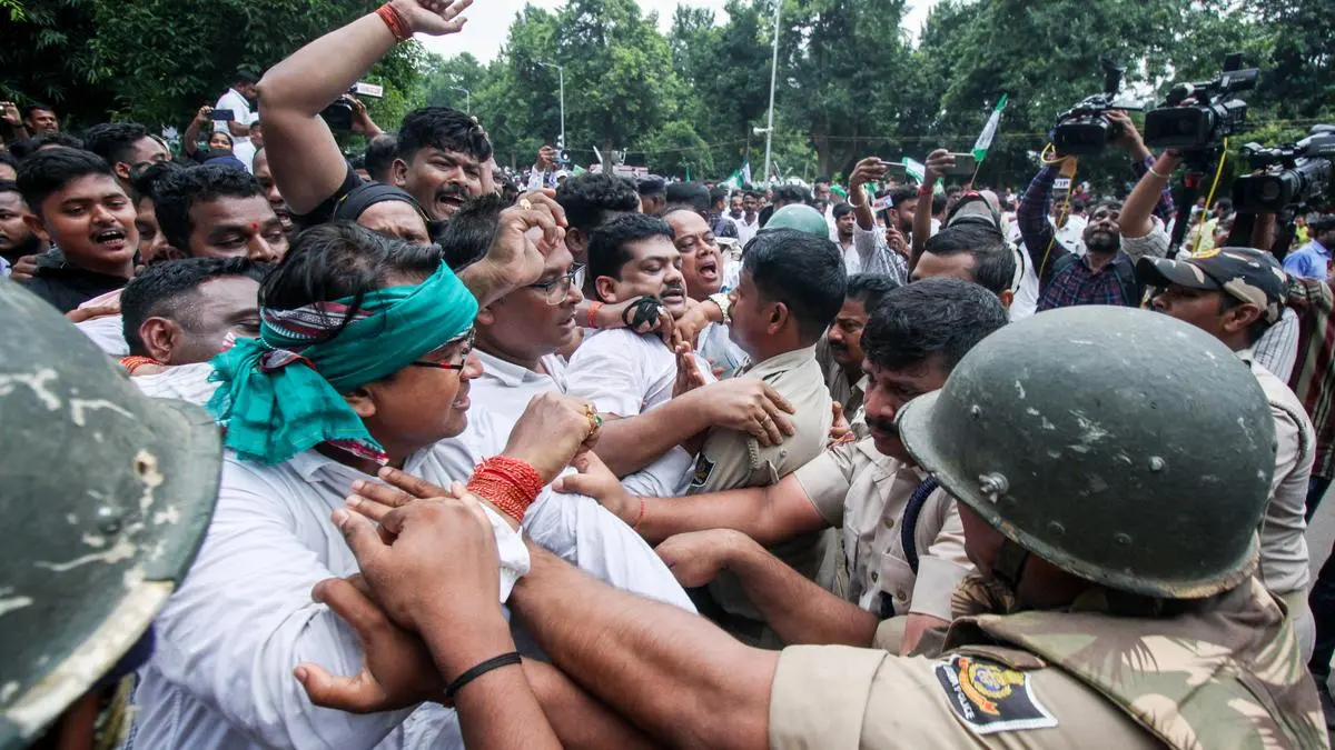 BJD Crisis 2025: Can Naveen Patnaik Survive Party Revolt?