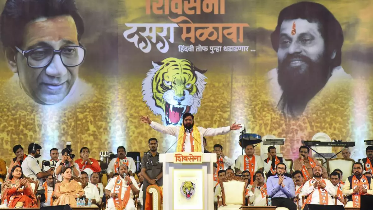 Uddhav Thackeray, Eknath Shinde use Dussehra rallies as show of strength