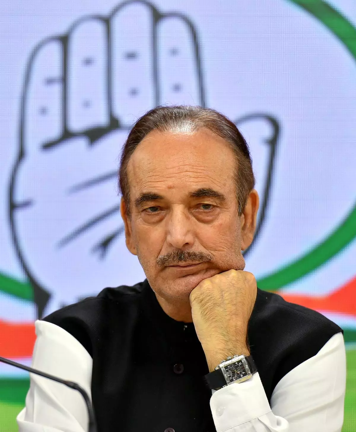 Ghulam Nabi Azad Resigns From All Congress Party Positions: Here’s A ...