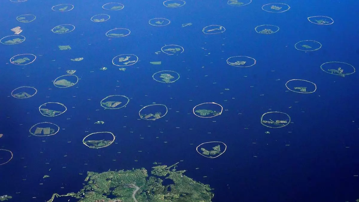 Loktak Lake in Manipur: A Ramsar Site in danger of decline