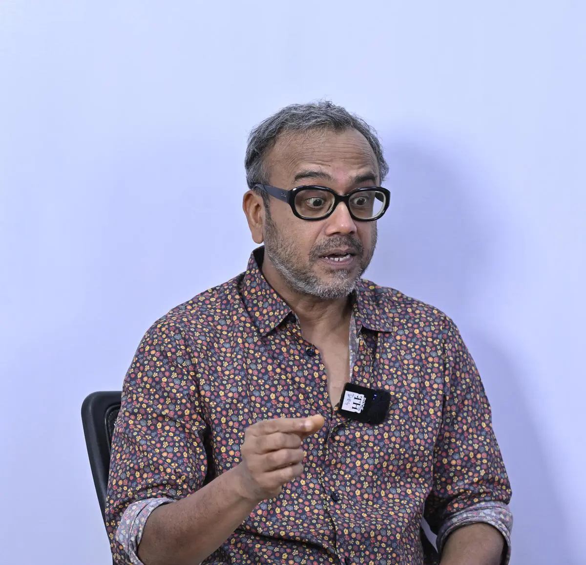 Tees: Dibakar Banerjee’s Shelved Film on Censorship, Resistance & Kashmir’s Legacy Tees: Dibakar Banerjee’s Shelved Film on Censorship, Resistance & Kashmir’s Legacy