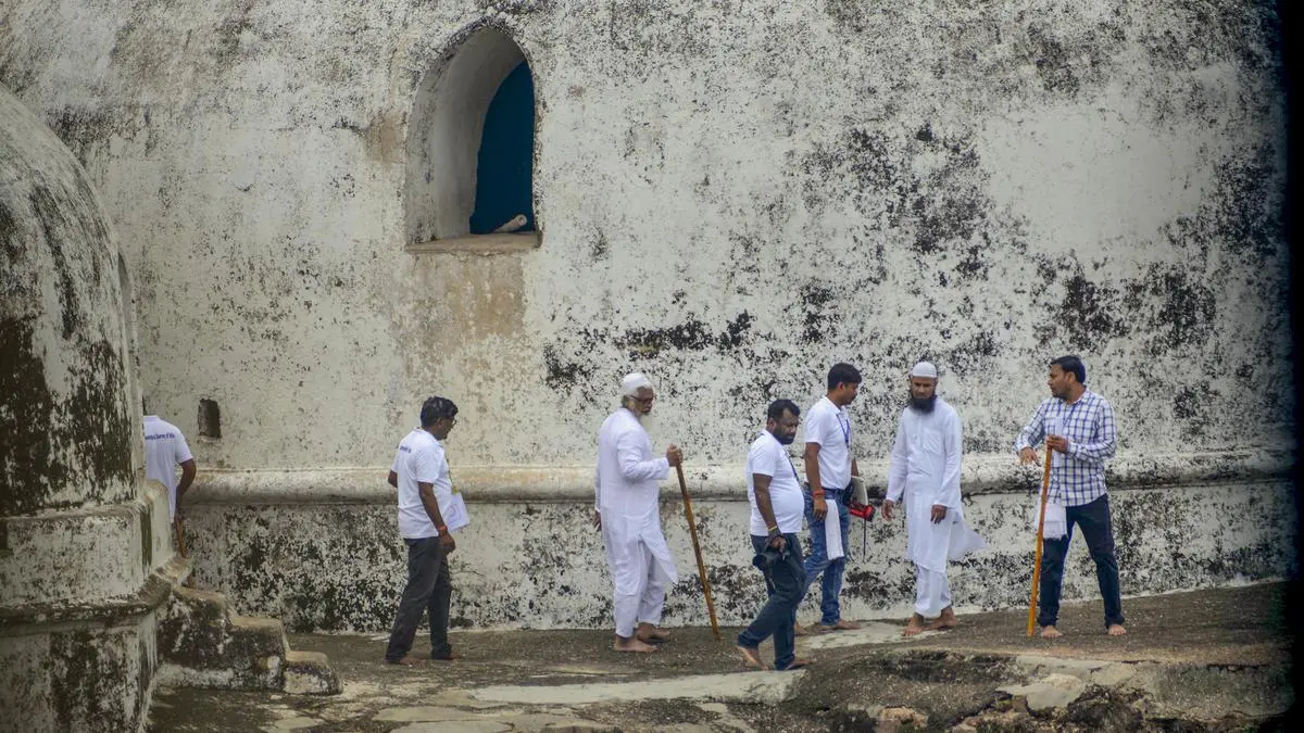 Court-mandated ASI survey raises fears of Gyanvapi mosque going the Babri way