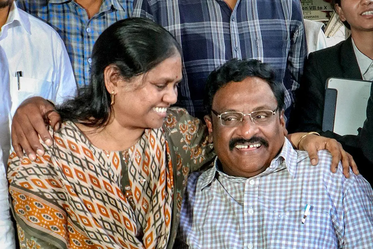 जीएन साईबाबा: प्रणालीगत अन्याय से समाप्त हुआ जीवन जीएन साईबाबा: प्रणालीगत अन्याय से समाप्त हुआ जीवन