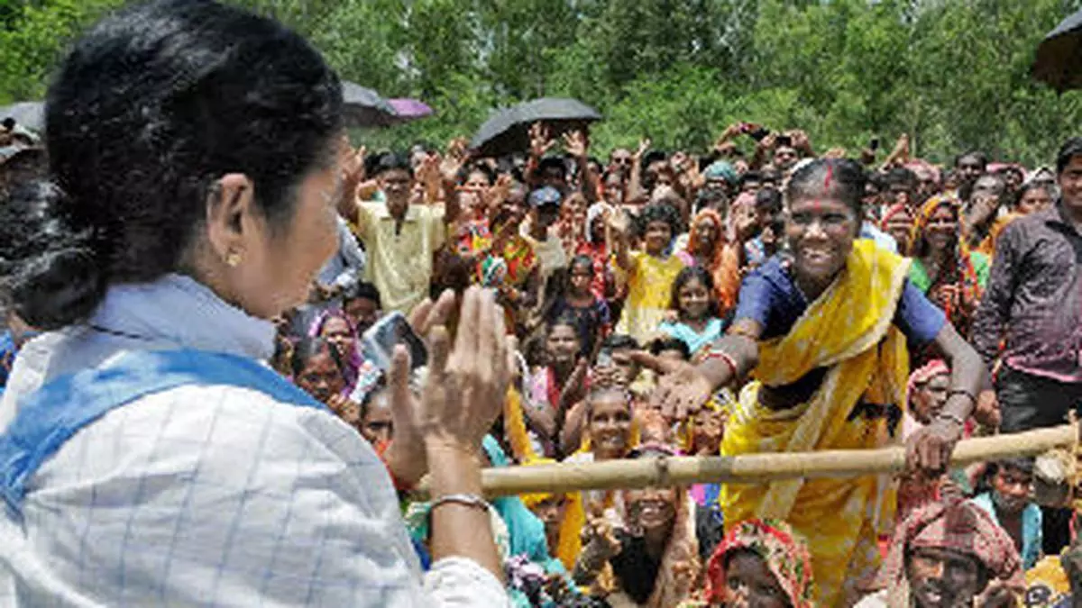 Managing Maoists - Frontline