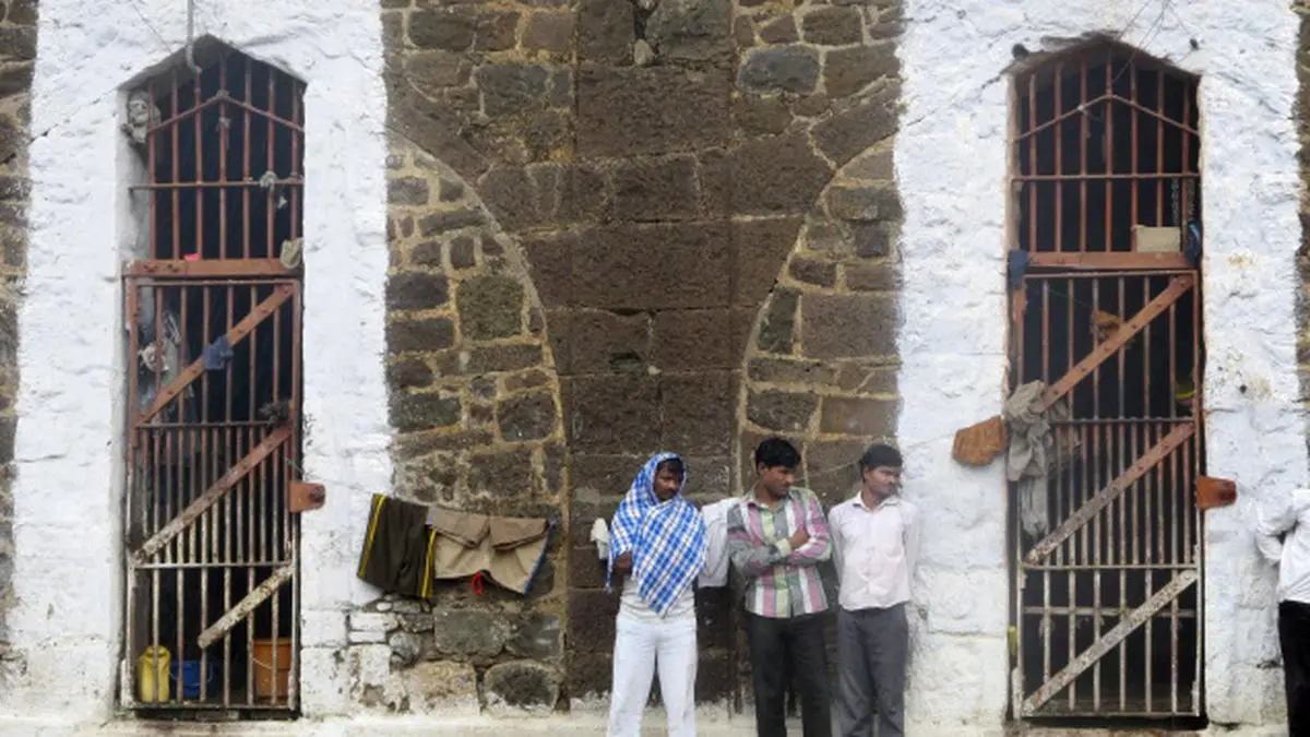 Communal bias - Frontline