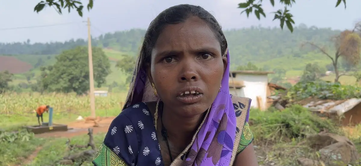 Thuni of Gotidumar village, Surguja district, Chhattisgarh, had to borrow money to visit the SBI branch in distant Baghima, where she was told that her account was frozen and that she must get her KYC updated in Ambikapur (the district headquarters, 50 km away). “I didn’t have money, so I went home to arrange more travel money. A few days later, when I visited the bank in Ambikapur, they did not do it,” she said. She was able to withdraw money only after a second costly trip to Ambikapur.